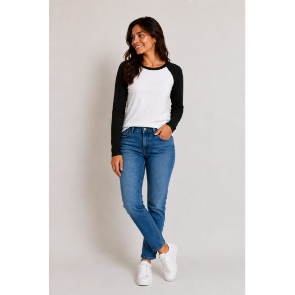 T-Shirt blanco con negro manga larga